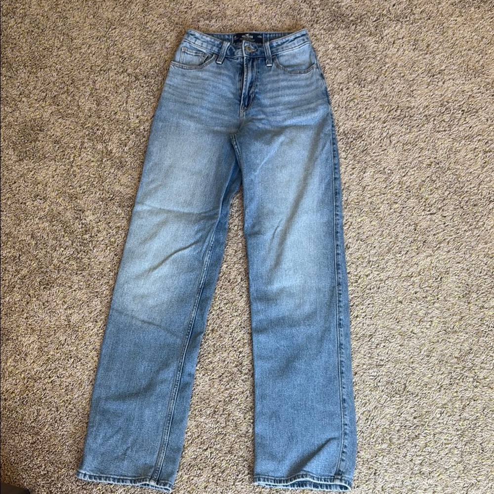Hollister Blue Straight Leg with Classic Denim Style- Ultra High Rise Dad Jean
